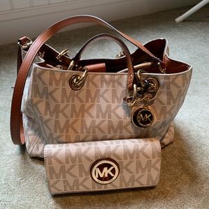 Michael Kors Purse and Wallet - LIKE NEW